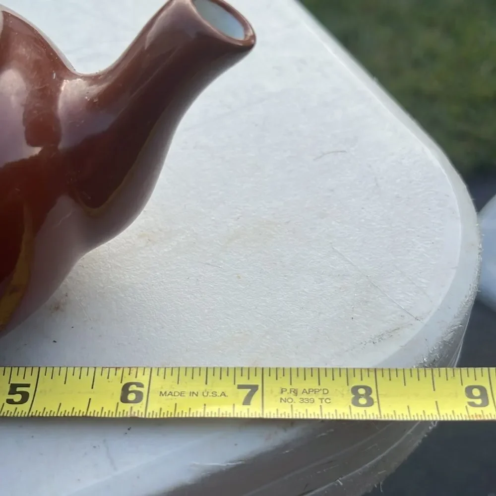 Vintage shenango 1- Cup Brown ceramic Teapot. EUC.